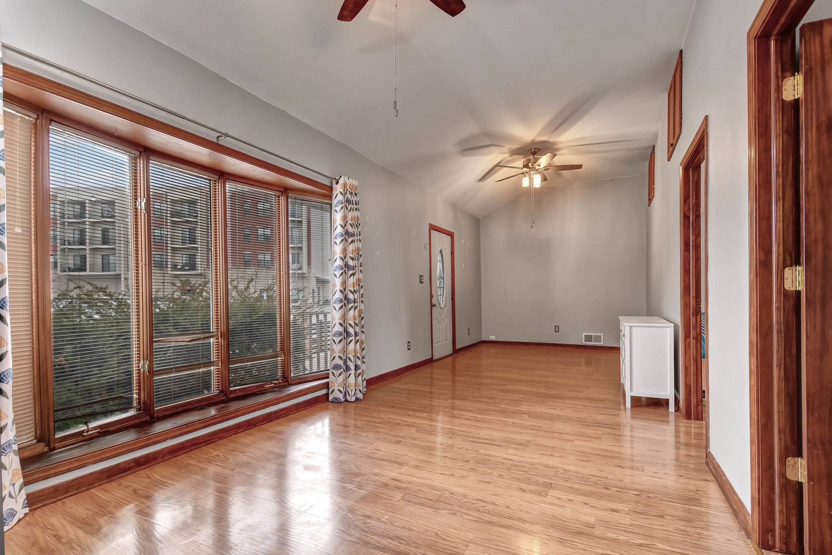 6724 W 174th Street, Tinley Park, IL 60477