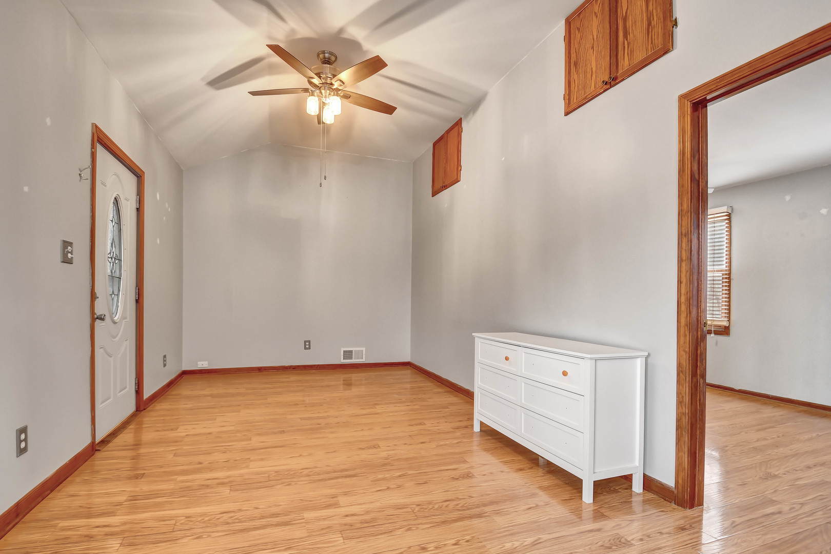 6724 W 174th Street, Tinley Park, IL 60477