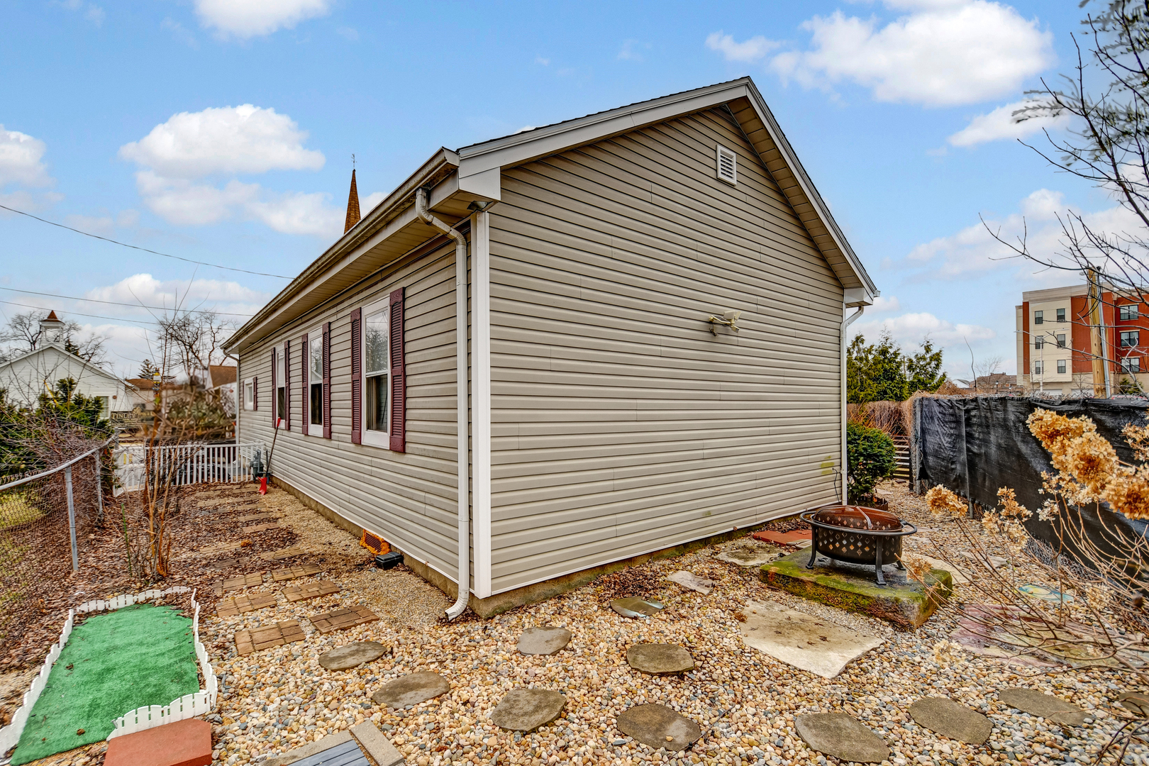 6724 W 174th Street, Tinley Park, IL 60477