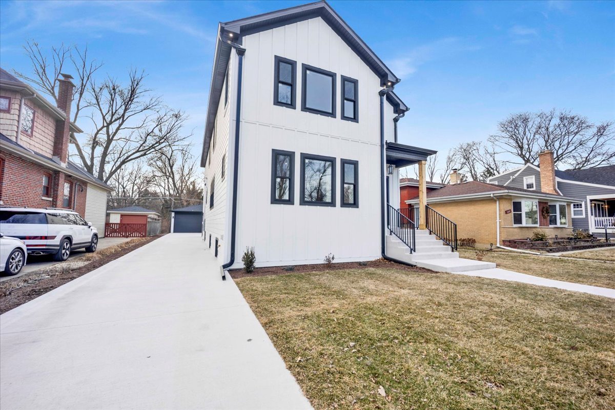 218 N Park Avenue, Lombard, IL 60148