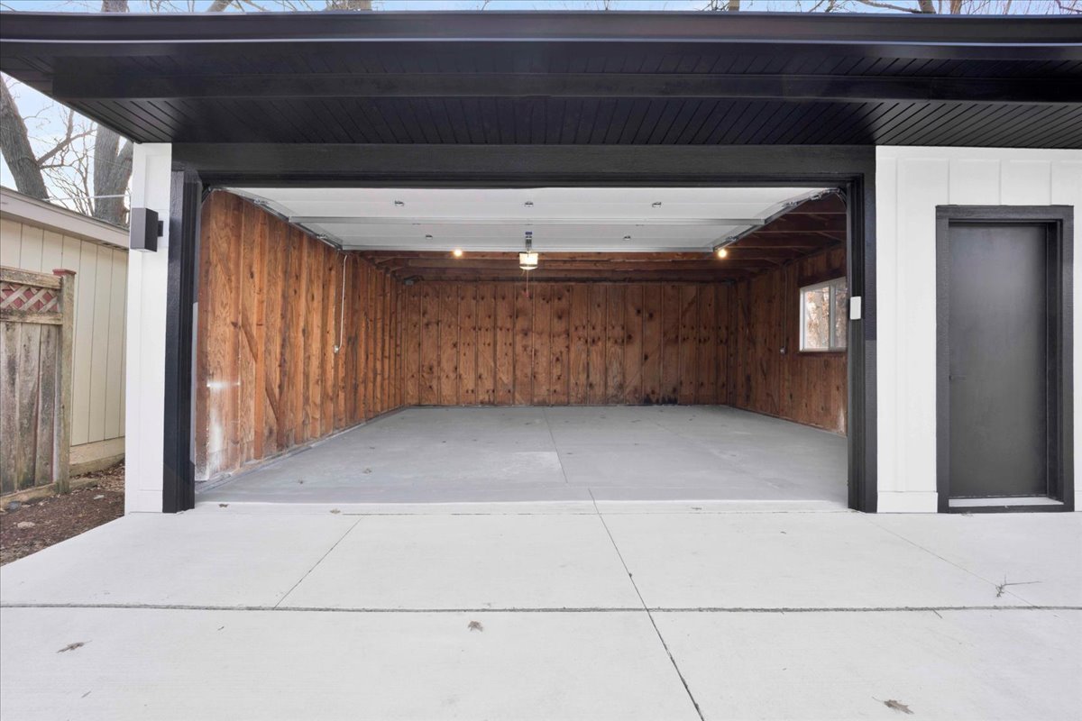 218 N Park Avenue, Lombard, IL 60148