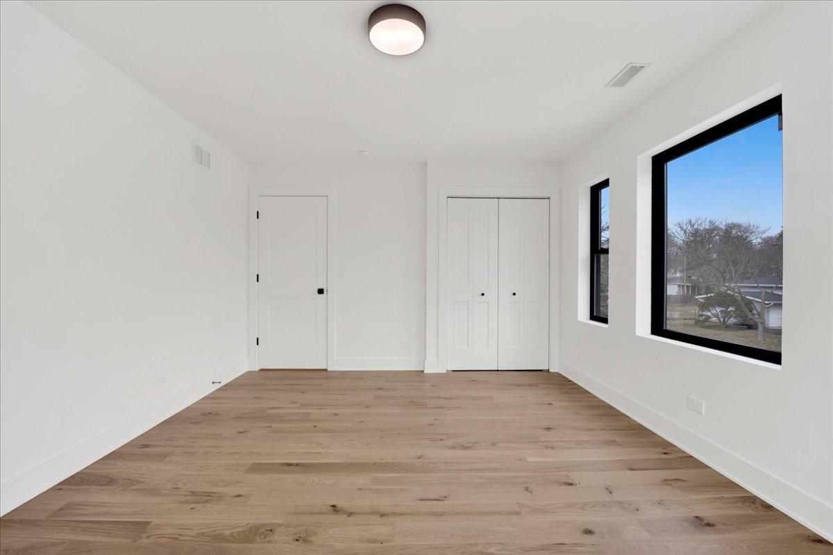 218 N Park Avenue, Lombard, IL 60148