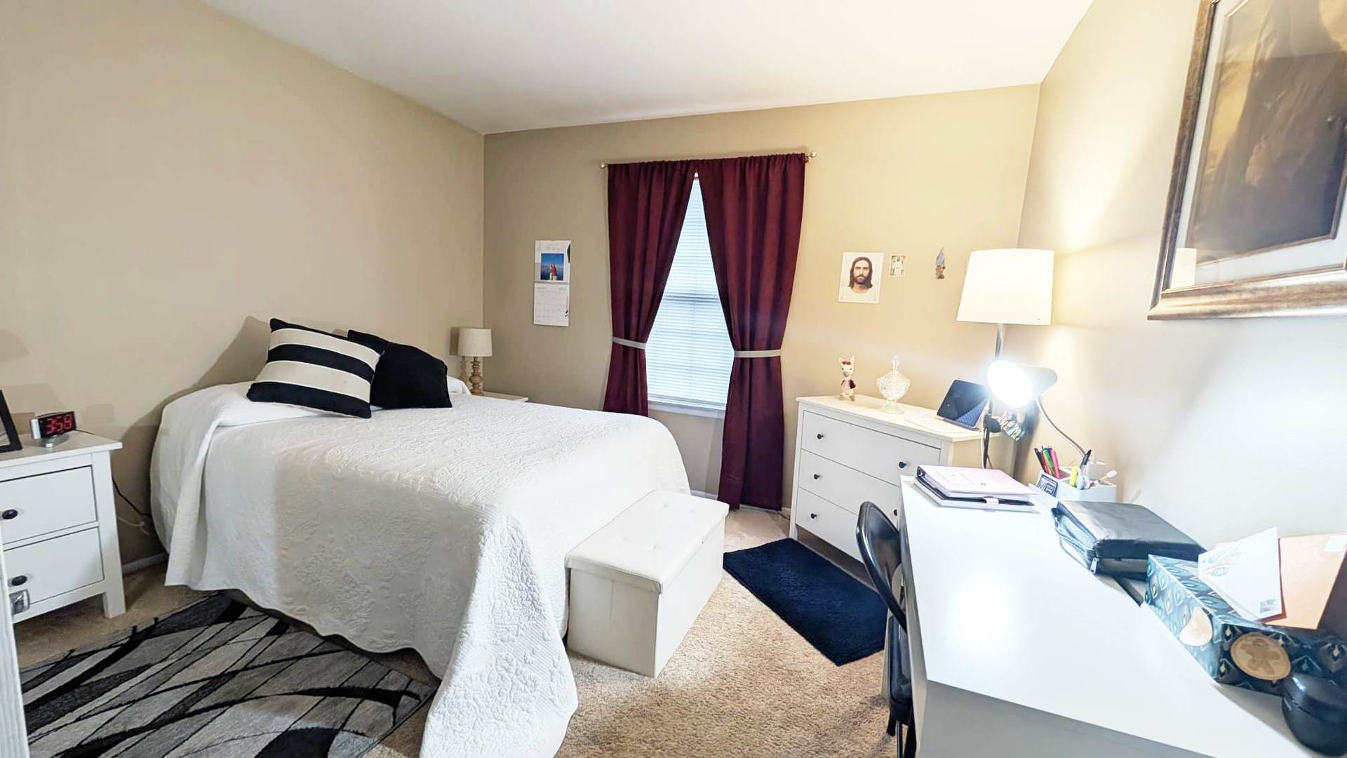 602 HANOVER Court #V1, Schaumburg, IL 60194