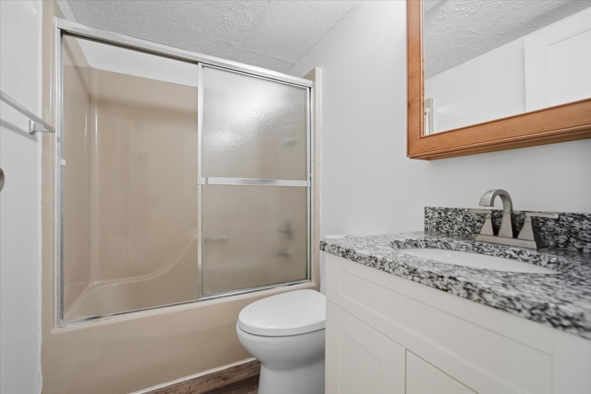 1600 Northbrook #B9, Normal, IL 61761