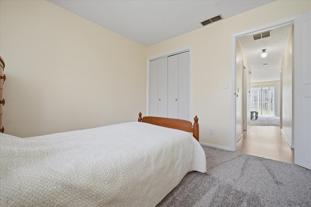 1600 Northbrook #B9, Normal, IL 61761