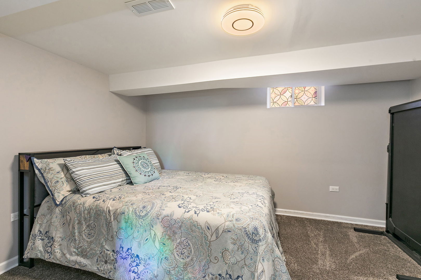 2627 Clarke Street, River Grove, IL 60171