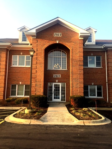 1411 McHenry Road #227, Buffalo Grove, IL 60089