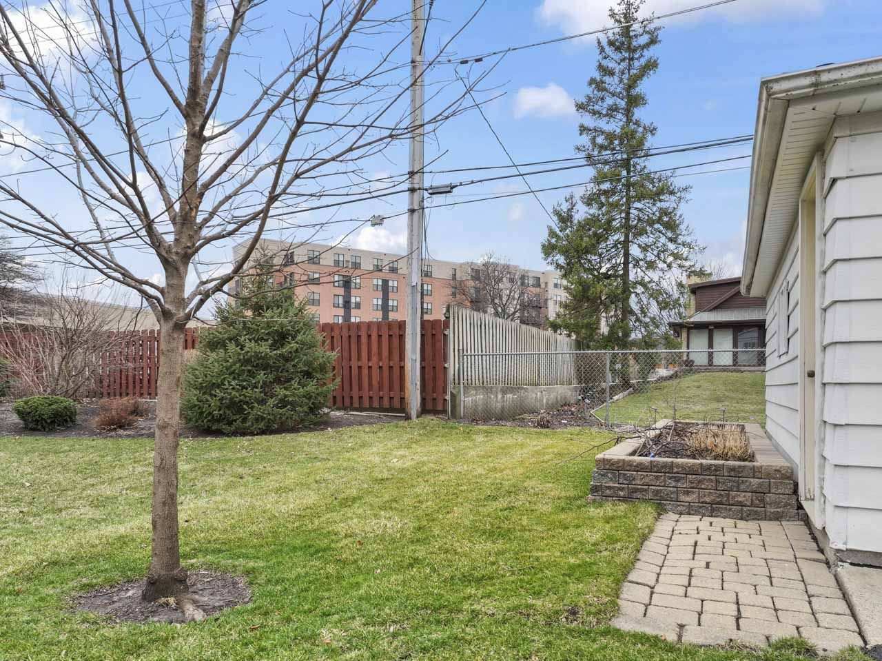 114 S Elm Street, Mount Prospect, IL 60056