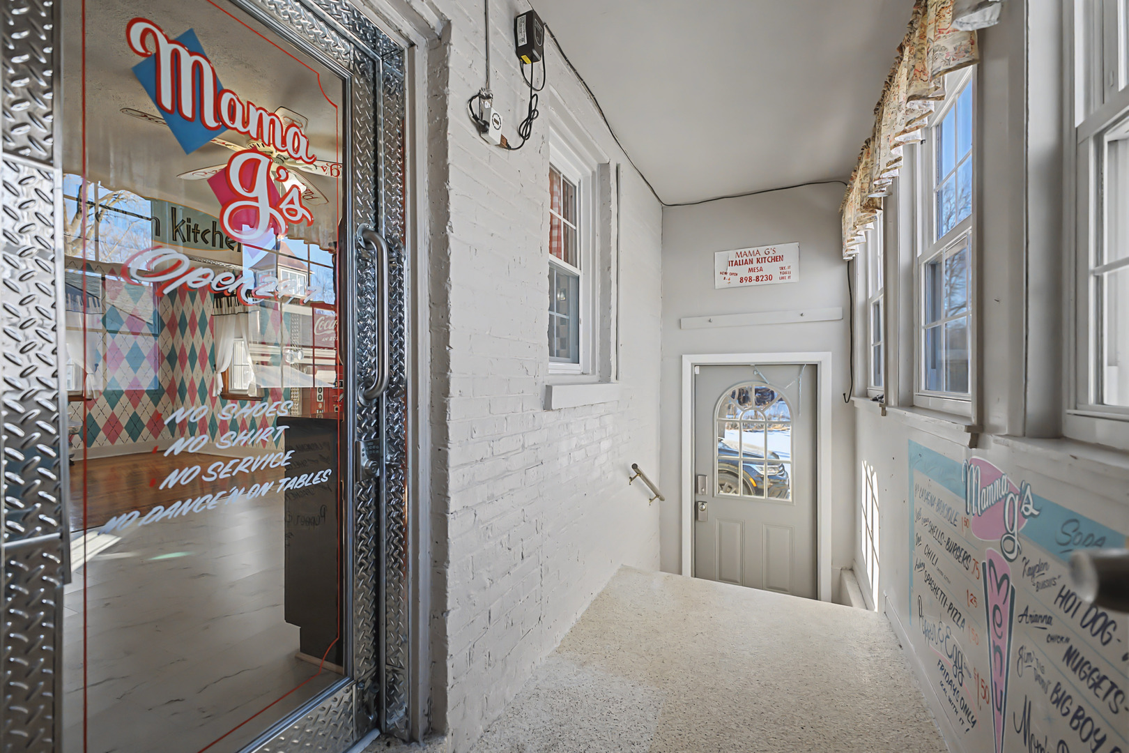 880 Bemis Road, Glen Ellyn, IL 60137