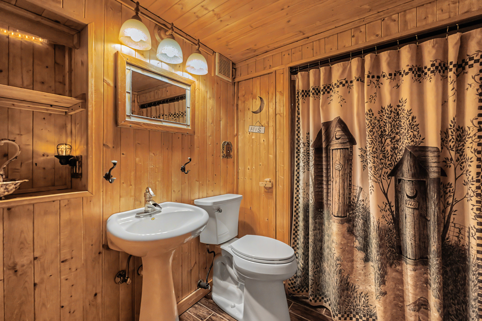 880 Bemis Road, Glen Ellyn, IL 60137