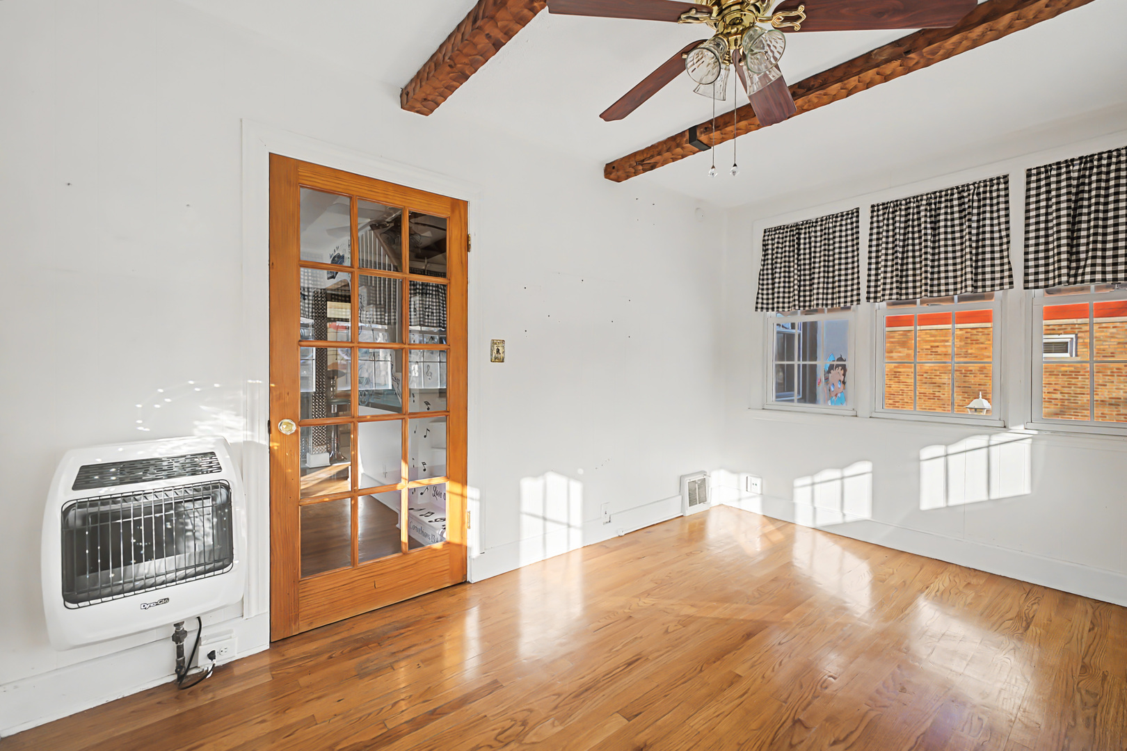 880 Bemis Road, Glen Ellyn, IL 60137