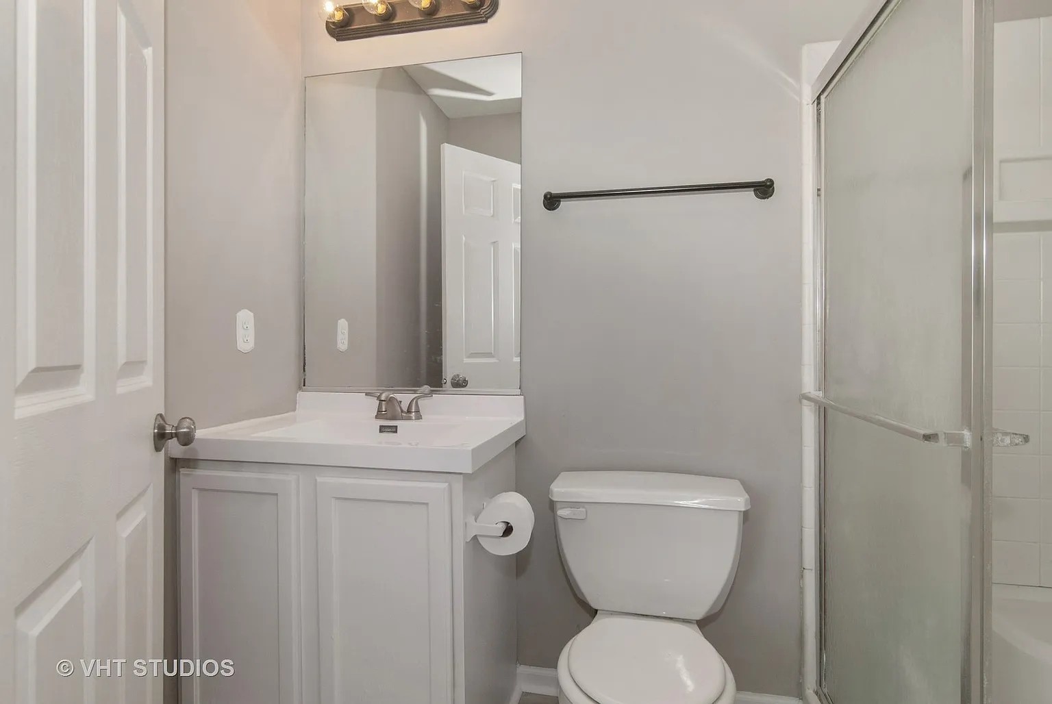 1325 Chestnut Lane, Yorkville, IL 60560