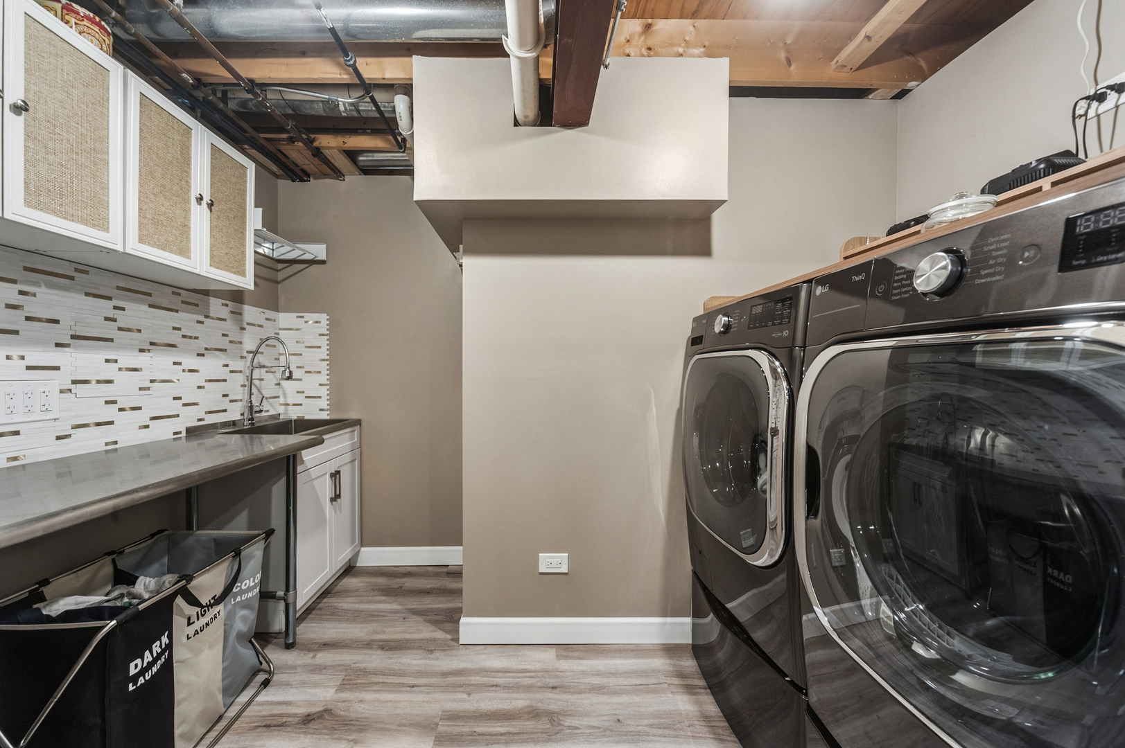 305 Hampton Road, Sugar Grove, IL 60554