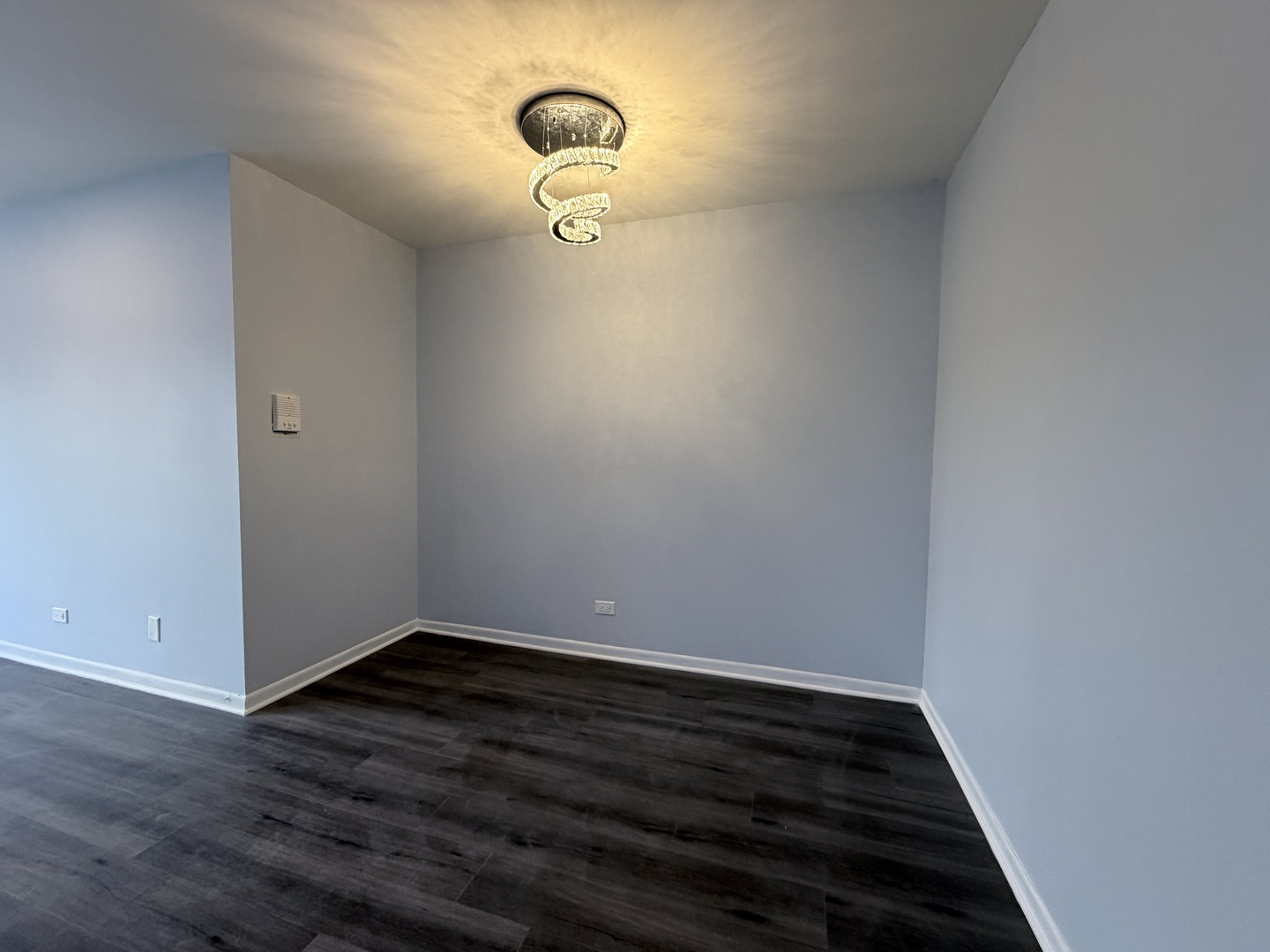 9460 Bay Colony Drive #3N, Des Plaines, IL 60016