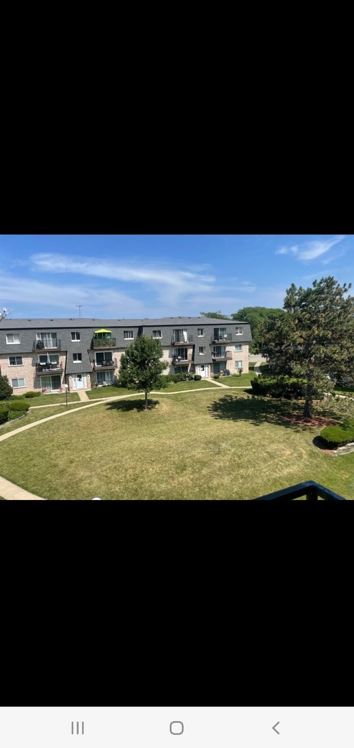 9460 Bay Colony Drive #3N, Des Plaines, IL 60016