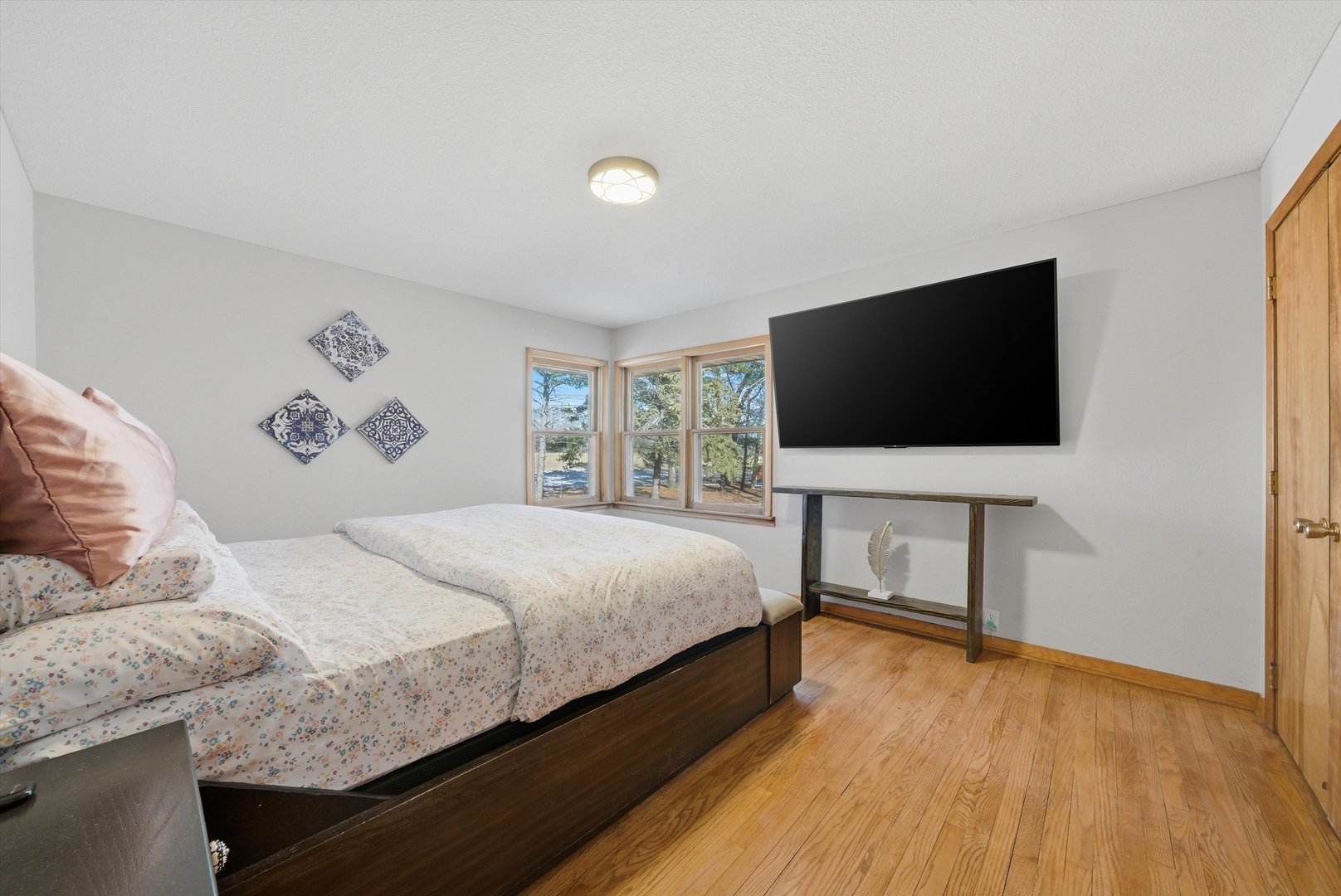 1834 Wolverine Road, Dixon, IL 61021