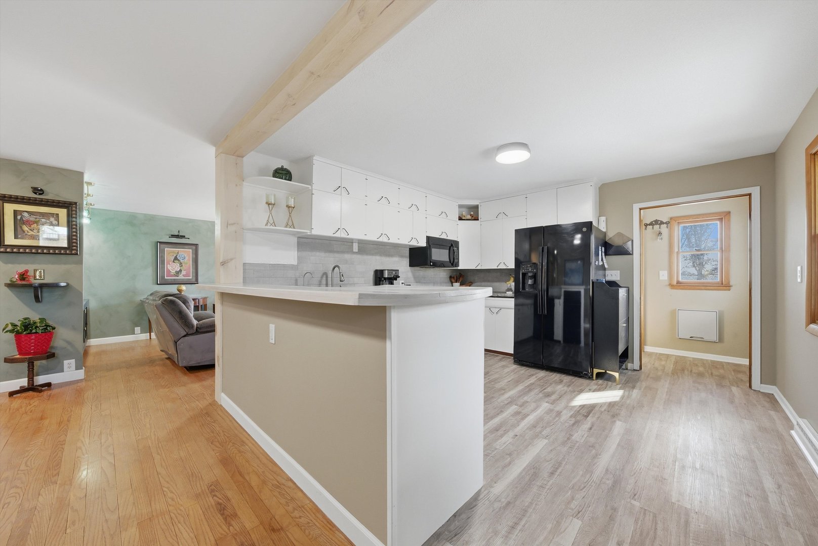 1834 Wolverine Road, Dixon, IL 61021