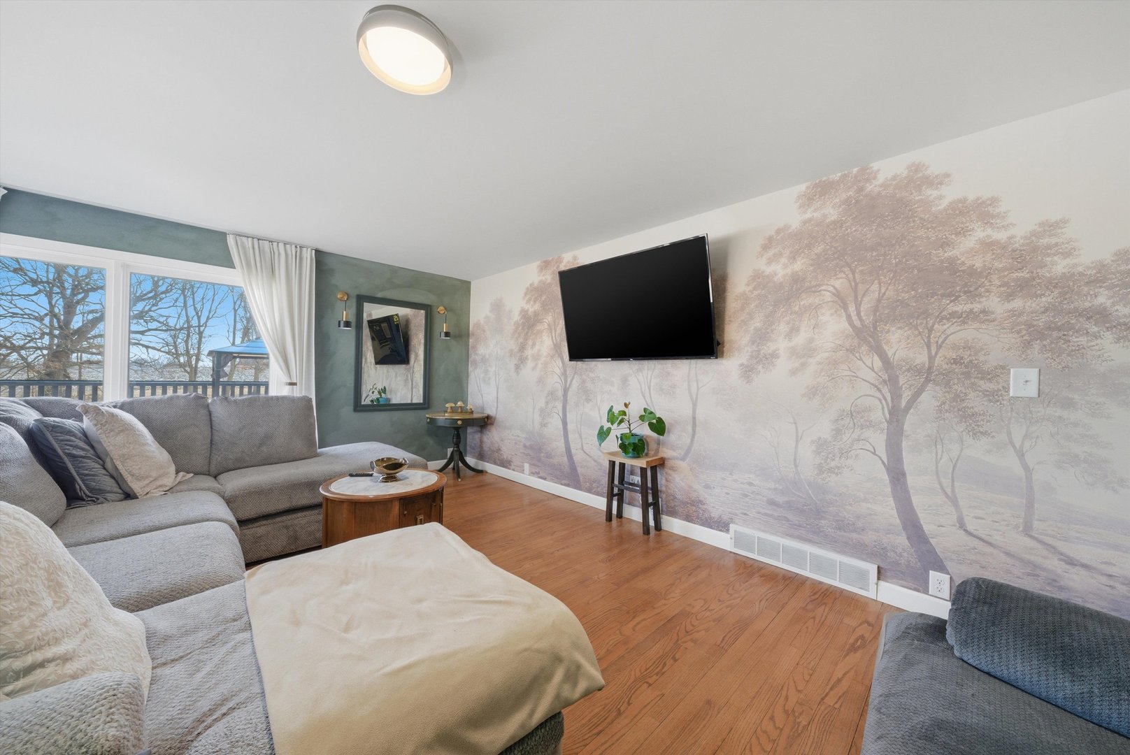 1834 Wolverine Road, Dixon, IL 61021