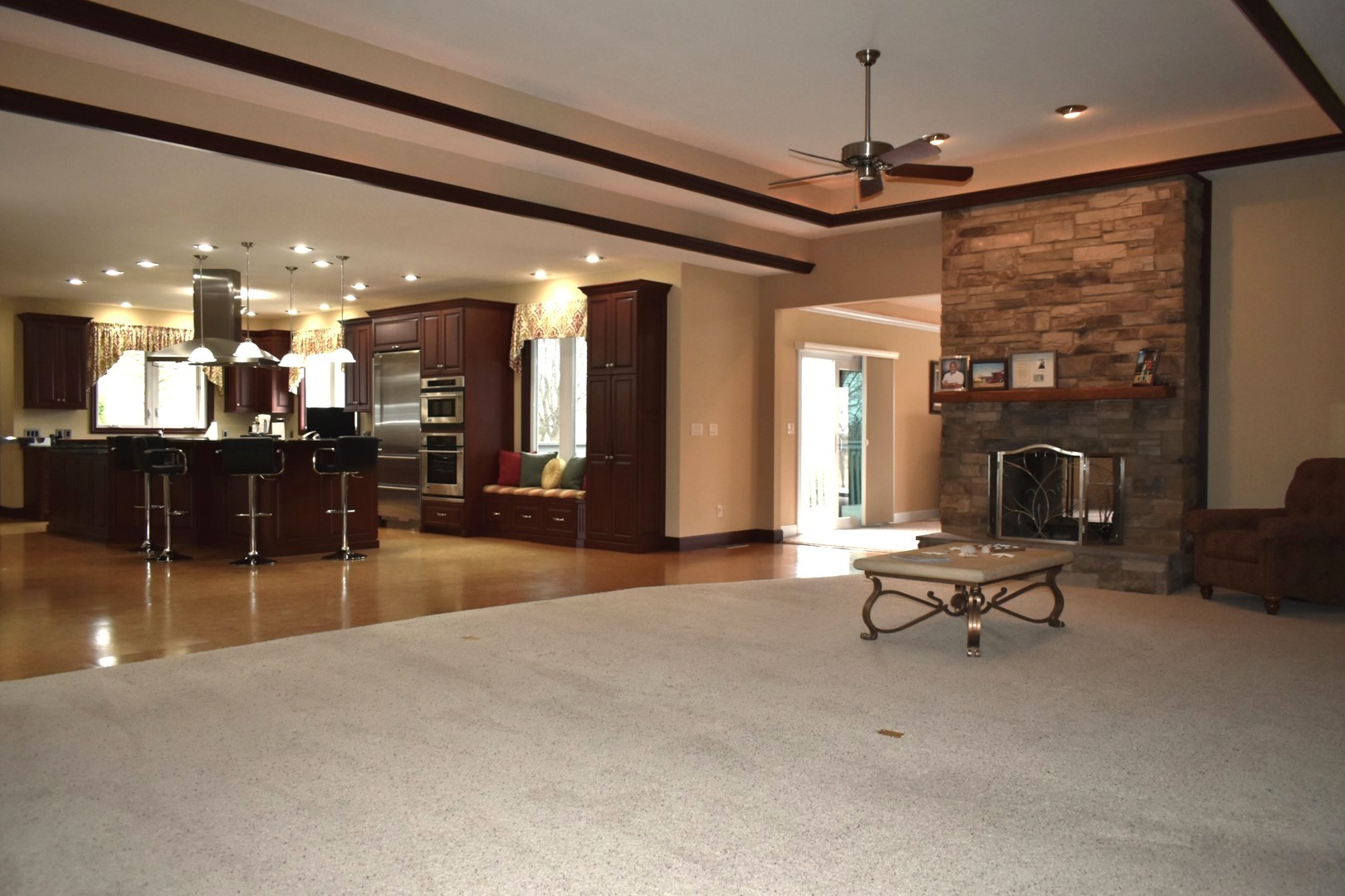 17539 E 2600 North Road, Lexington, IL 61753