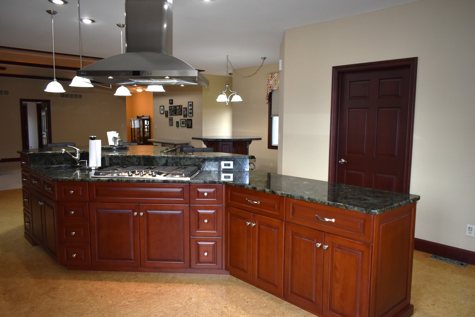 17539 E 2600 North Road, Lexington, IL 61753