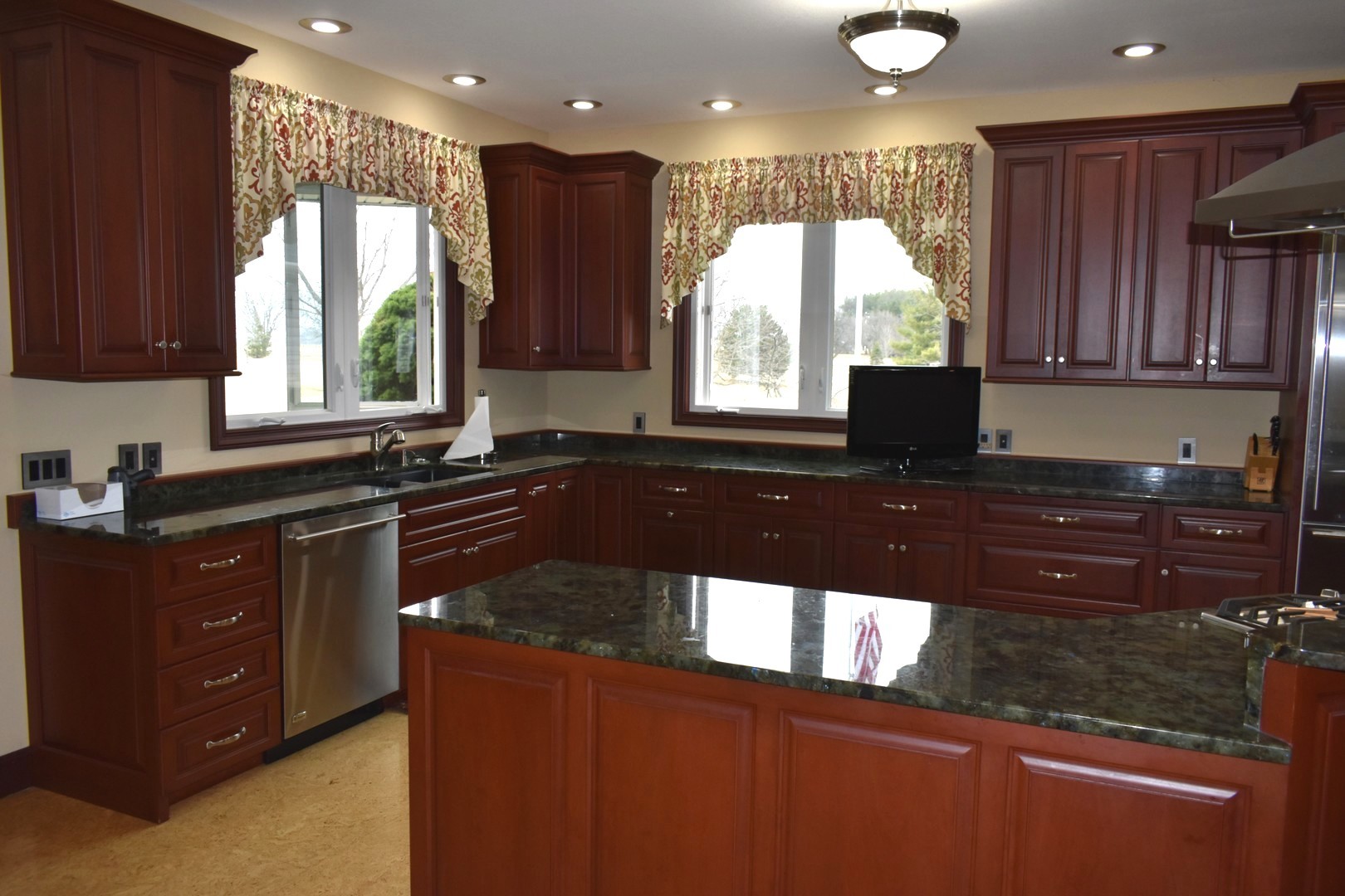 17539 E 2600 North Road, Lexington, IL 61753