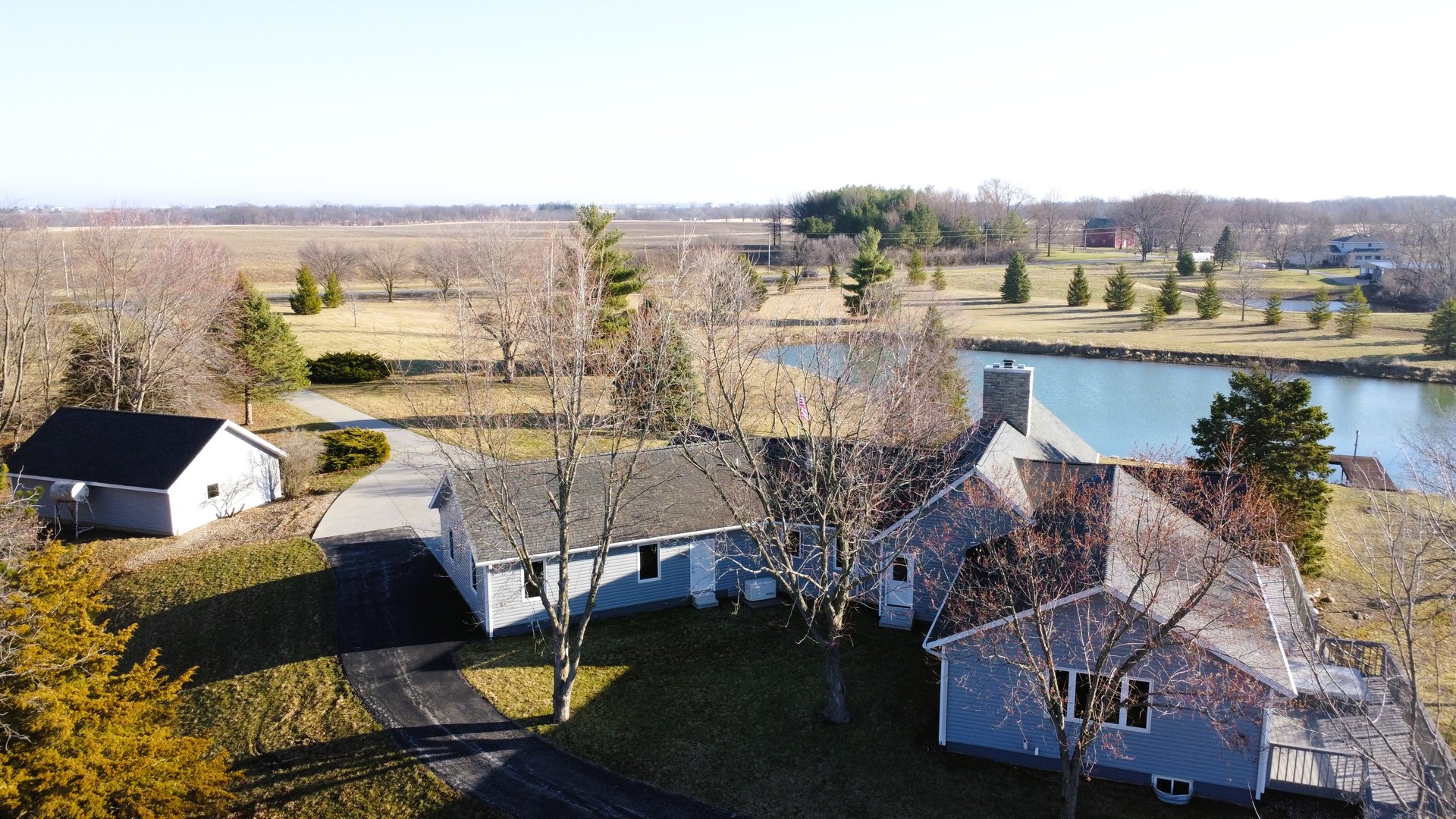 17539 E 2600 North Road, Lexington, IL 61753