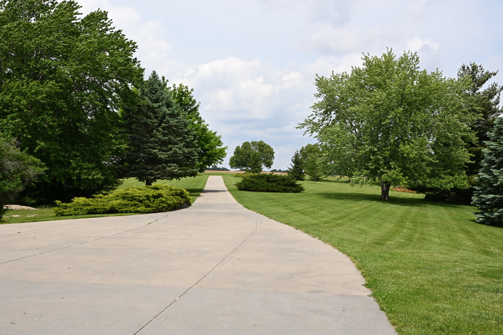 17539 E 2600 North Road, Lexington, IL 61753