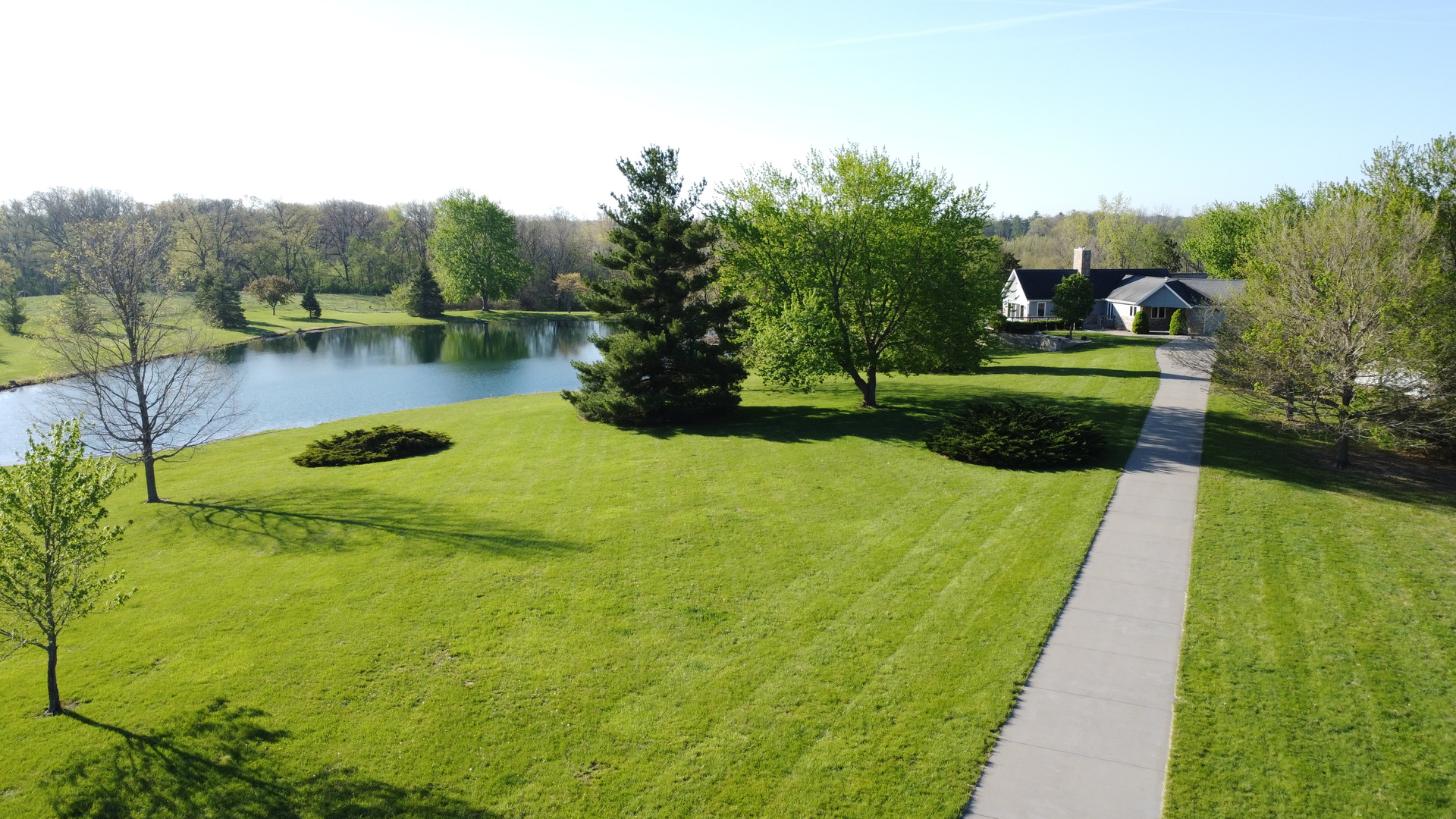 17539 E 2600 North Road, Lexington, IL 61753