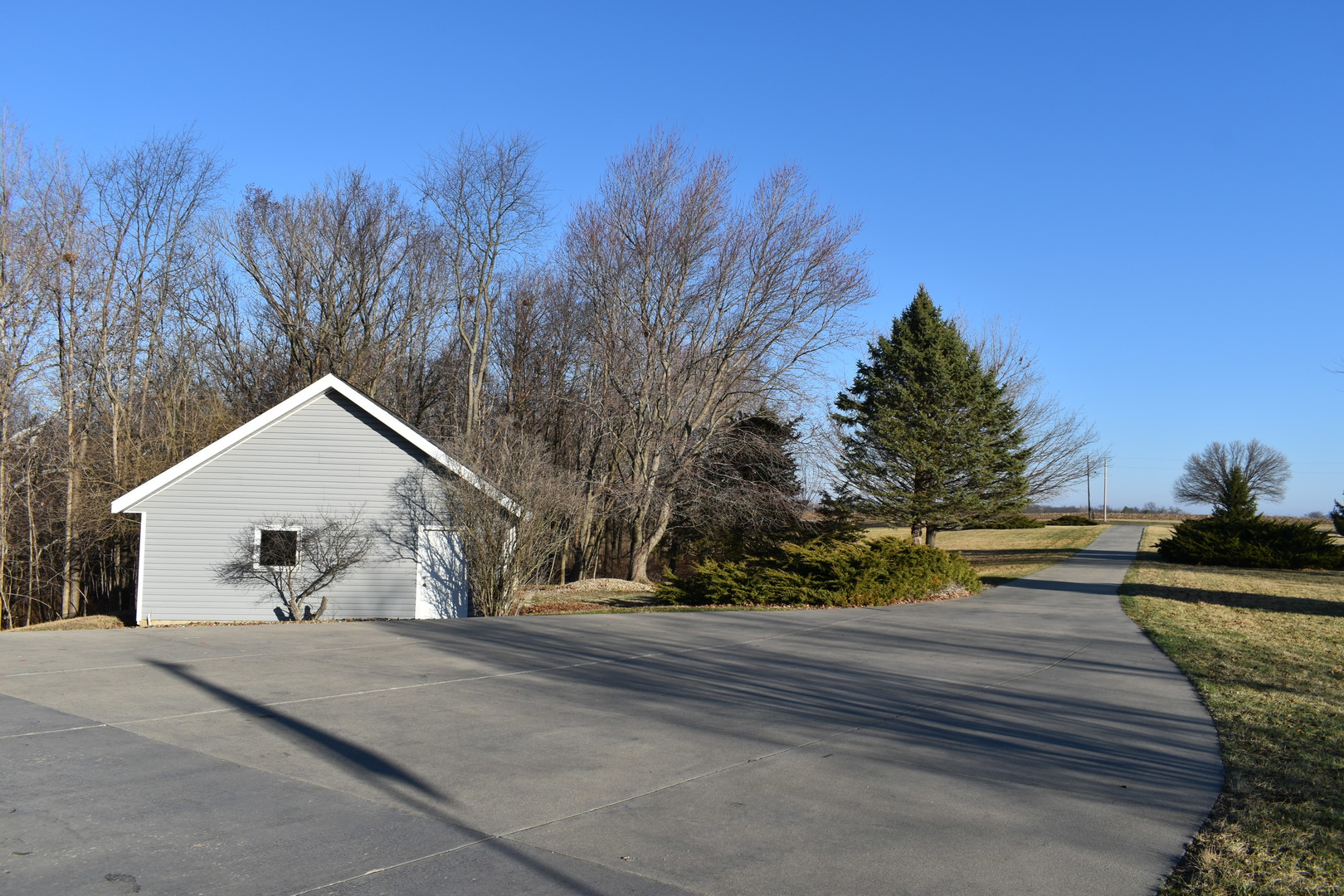 17539 E 2600 North Road, Lexington, IL 61753