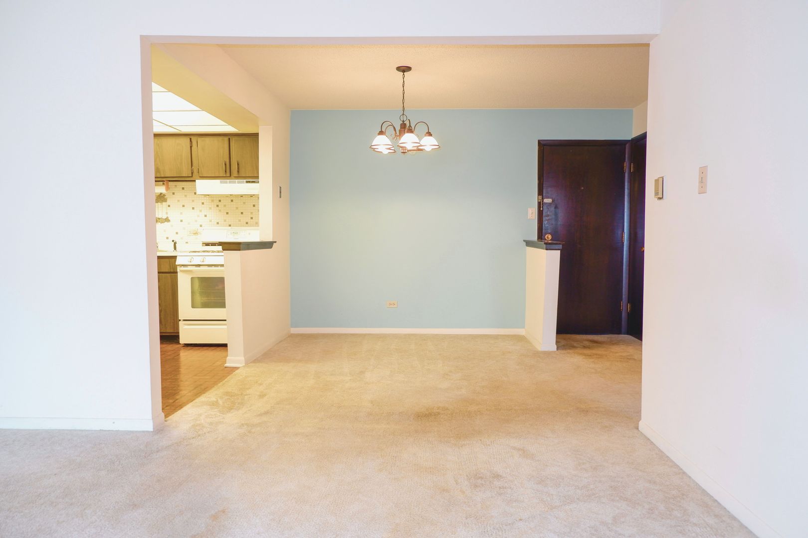 9832 Nottingham Avenue #10, Chicago Ridge, IL 60415