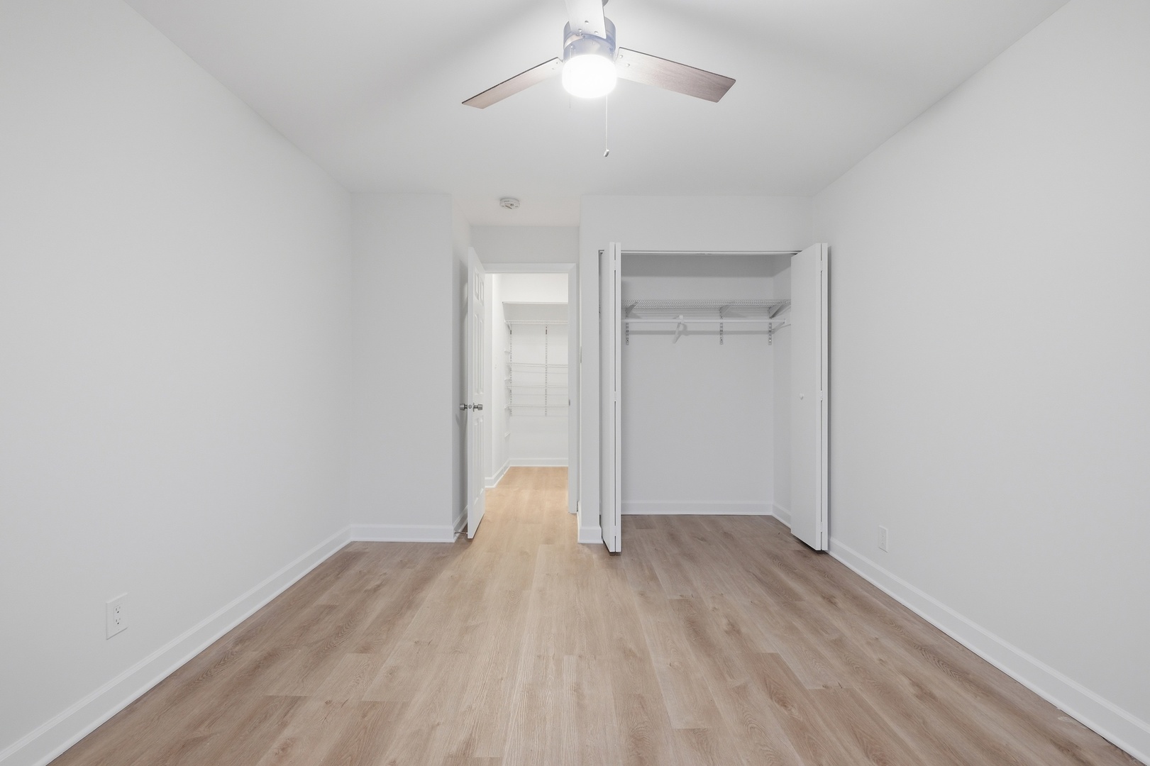 2300 Light Road #202, Oswego, IL 60543