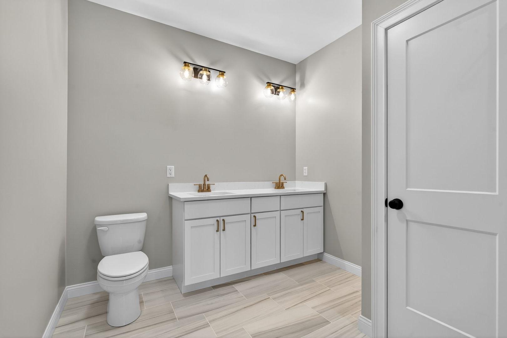 1175 S Farmstone Drive, Diamond, IL 60416