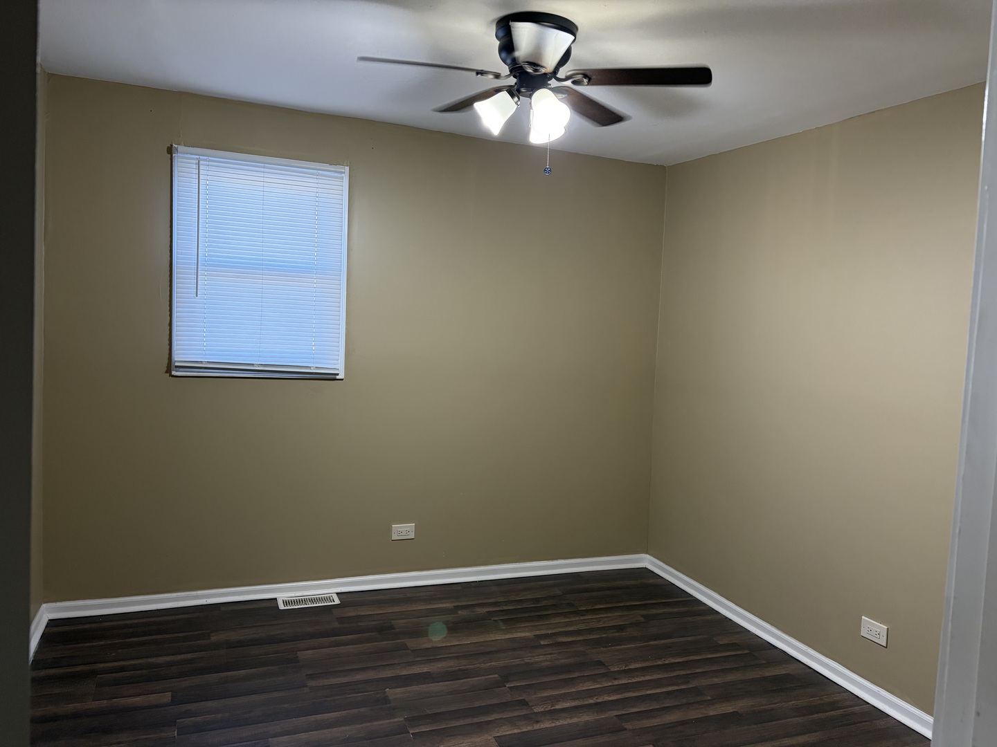 16130 JUSTINE Street, Markham, IL 60428