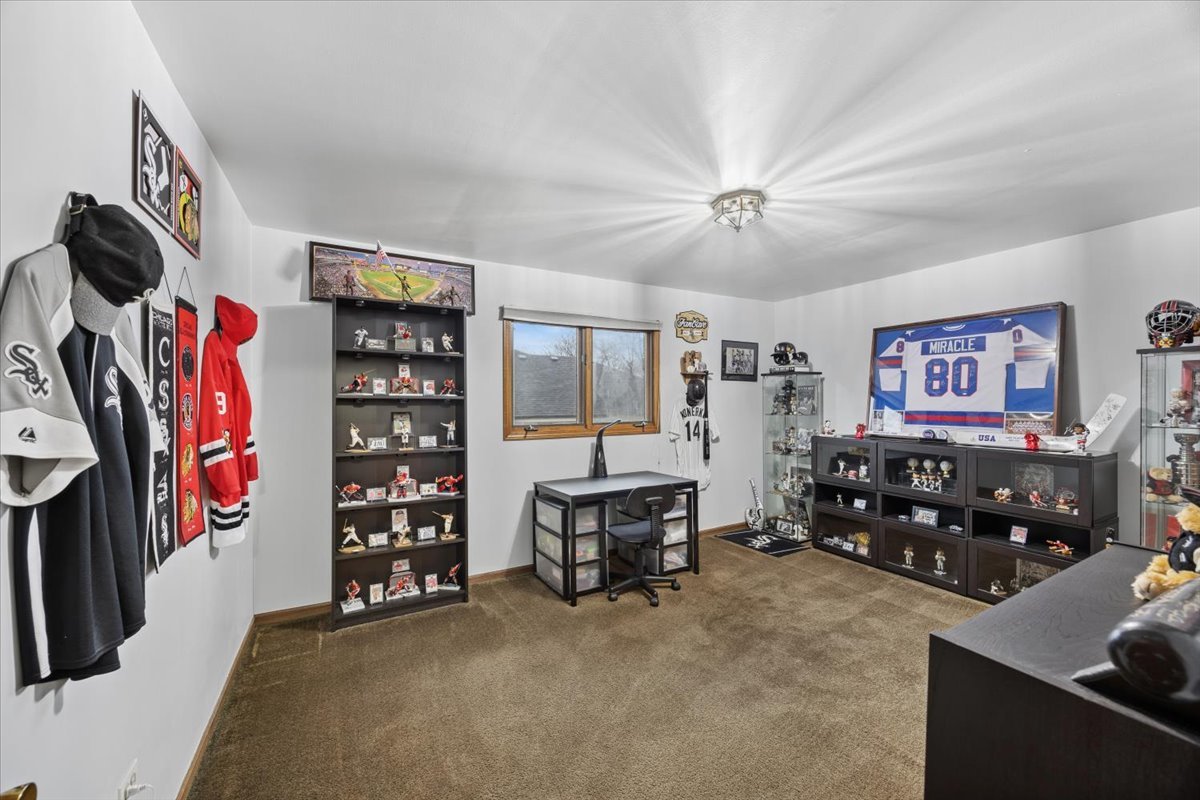 8845 Wheeler Drive, Orland Park, IL 60462