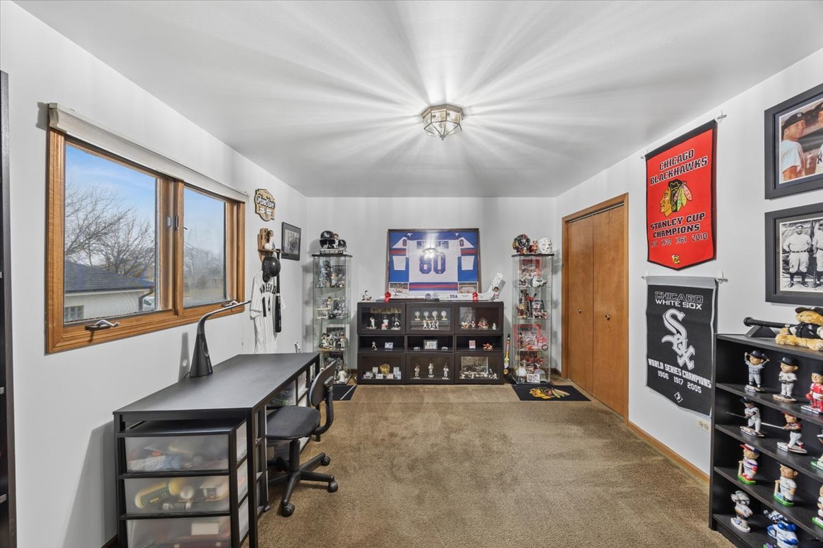 8845 Wheeler Drive, Orland Park, IL 60462