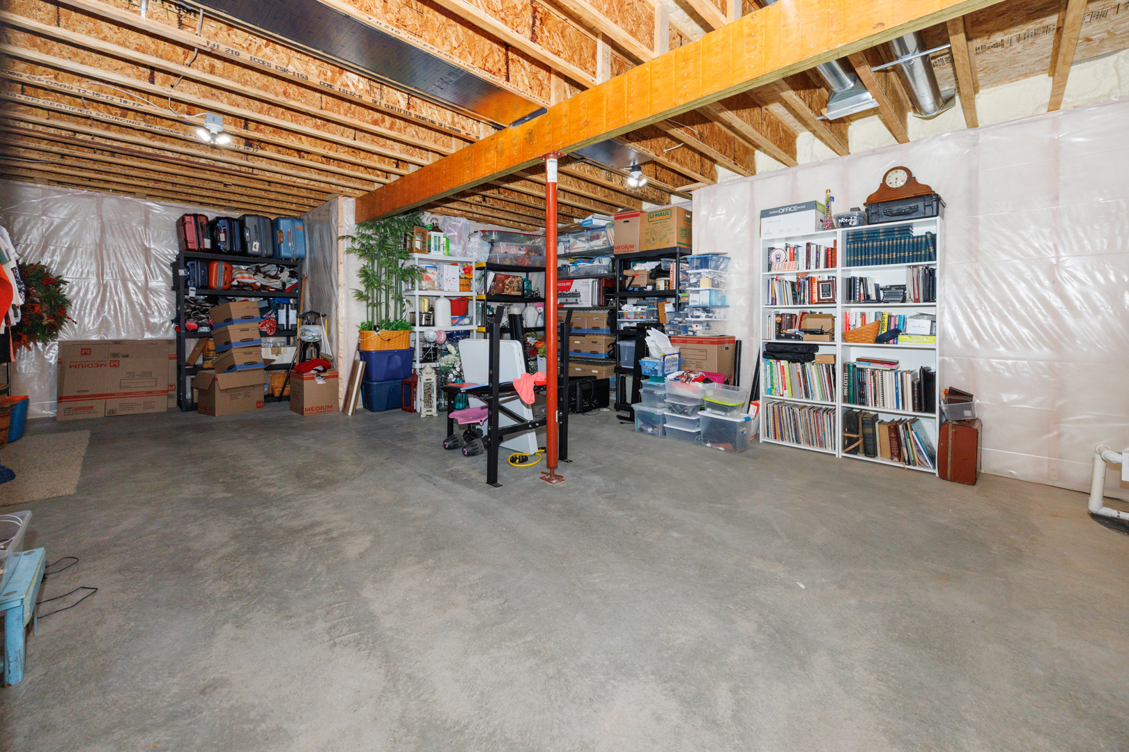 2709 Piney Run, Bloomington, IL 61705