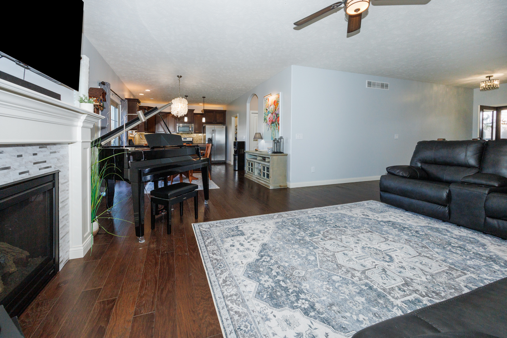 2709 Piney Run, Bloomington, IL 61705