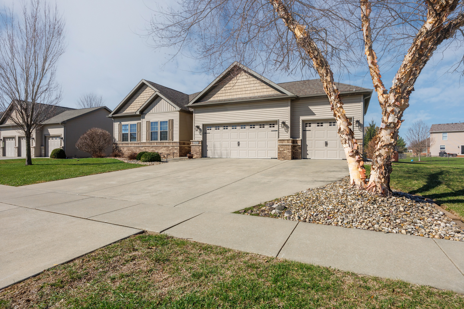 2709 Piney Run, Bloomington, IL 61705