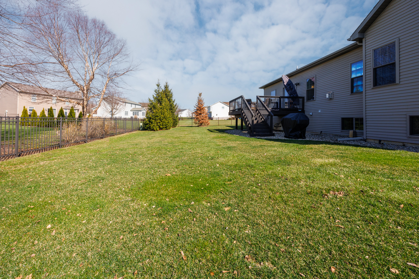 2709 Piney Run, Bloomington, IL 61705