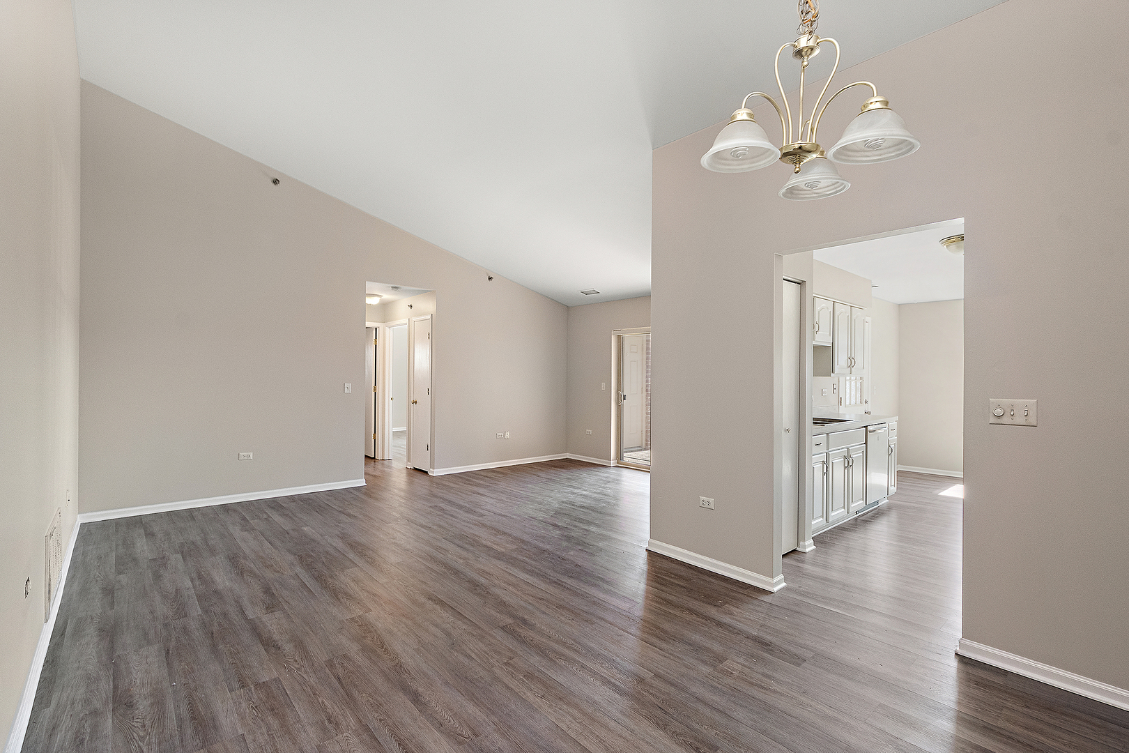 6950 Heritage Circle #3C, Orland Park, IL 60462