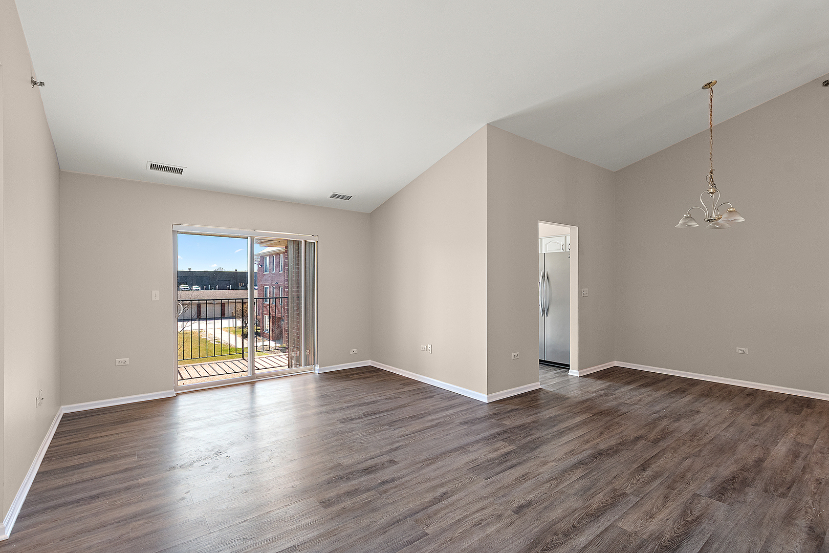 6950 Heritage Circle #3C, Orland Park, IL 60462