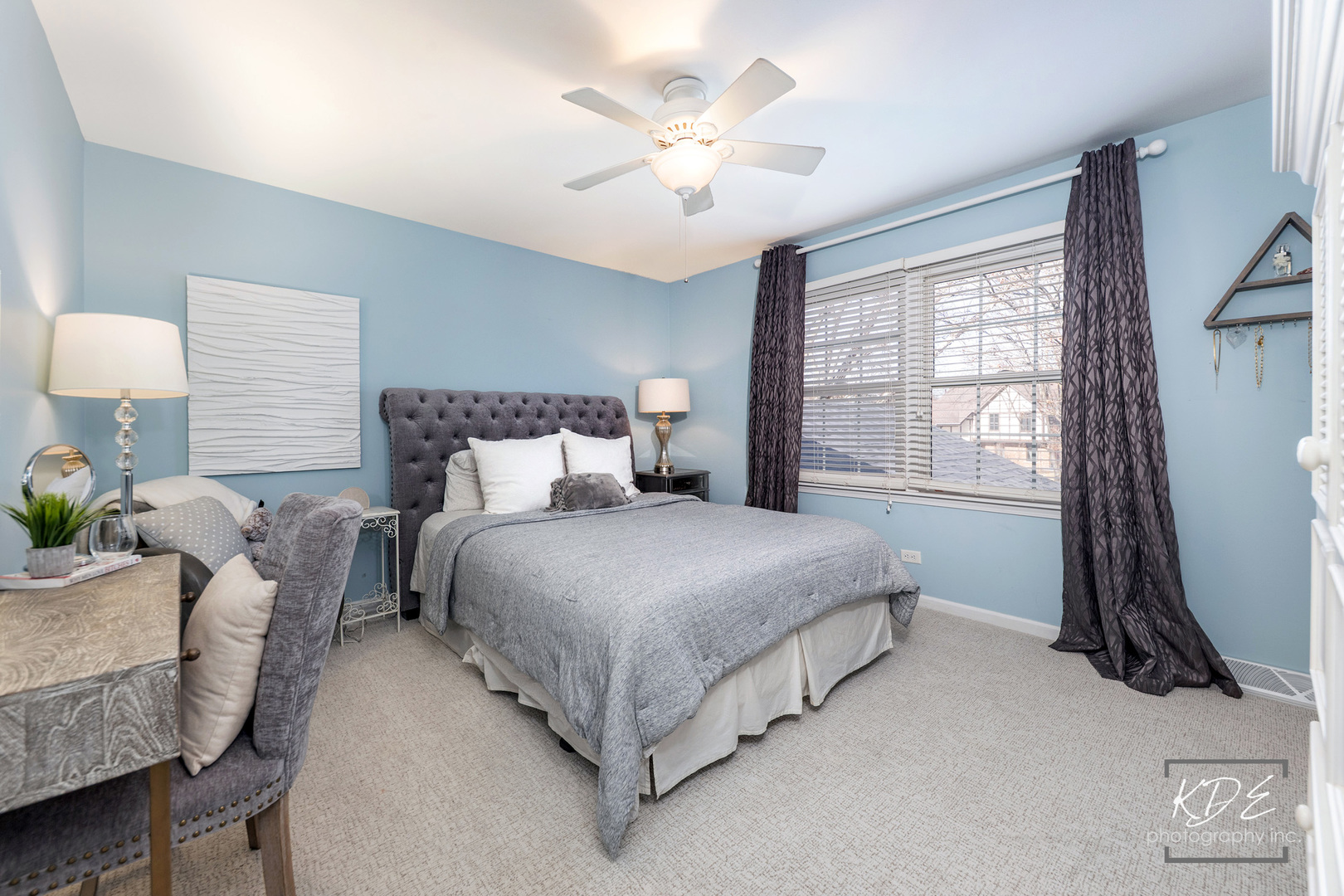 992 Belaire Court, Naperville, IL 60563