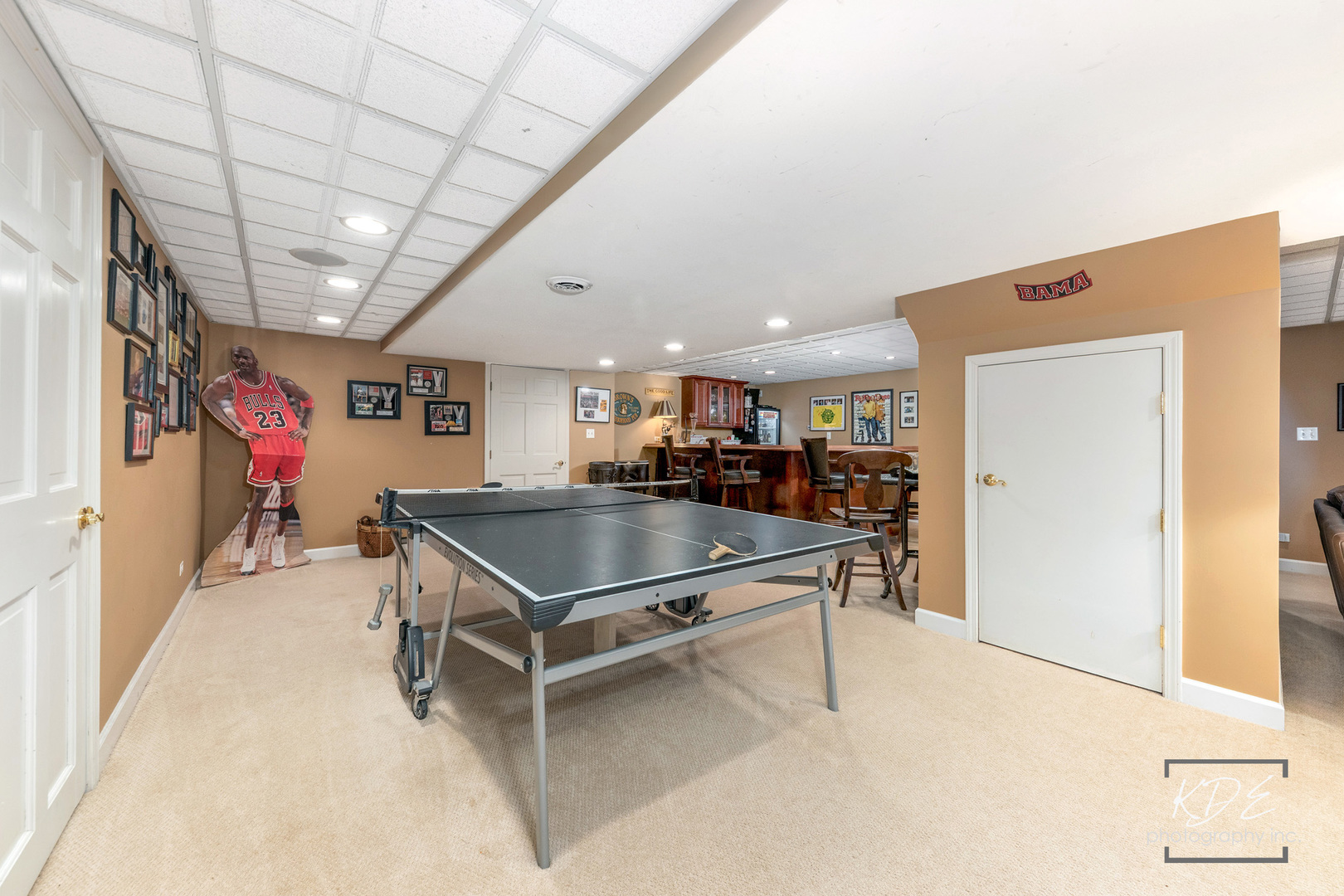 992 Belaire Court, Naperville, IL 60563