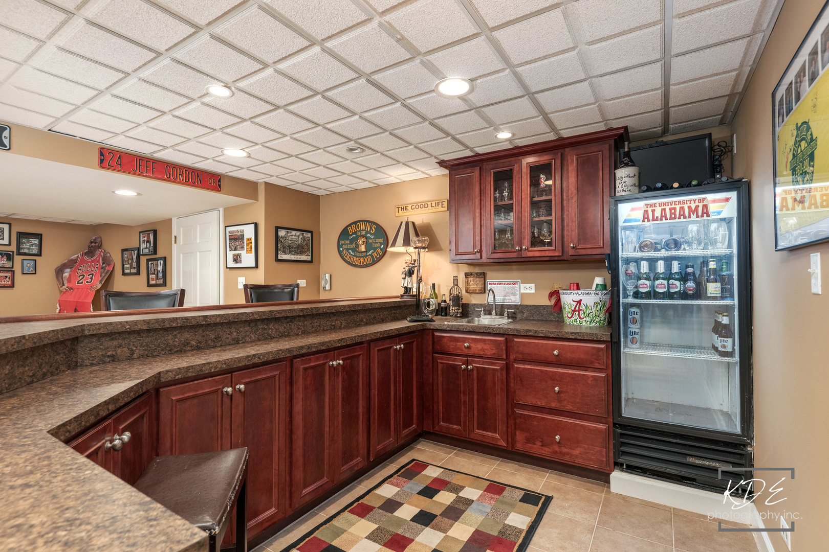 992 Belaire Court, Naperville, IL 60563