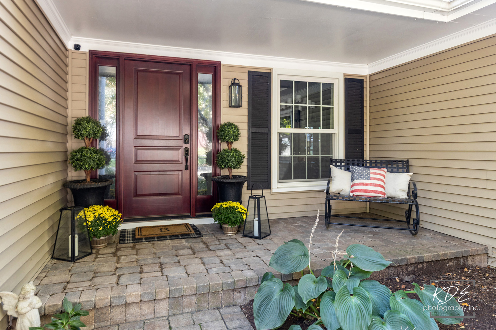 992 Belaire Court, Naperville, IL 60563