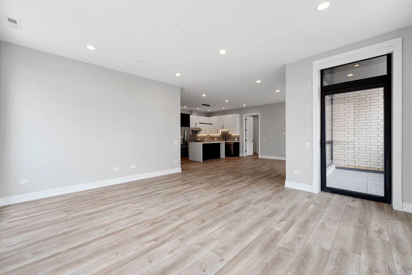 1606 S Ashland Avenue #301, Chicago, IL 60608