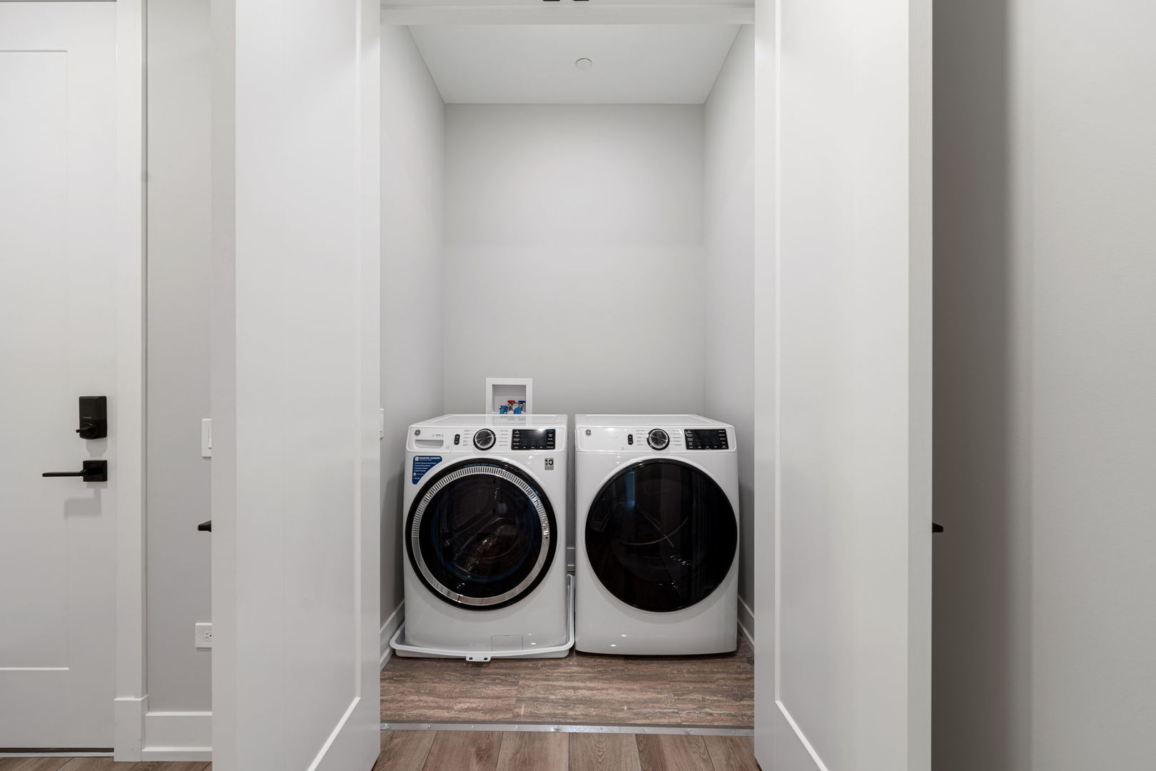 1606 S Ashland Avenue #301, Chicago, IL 60608