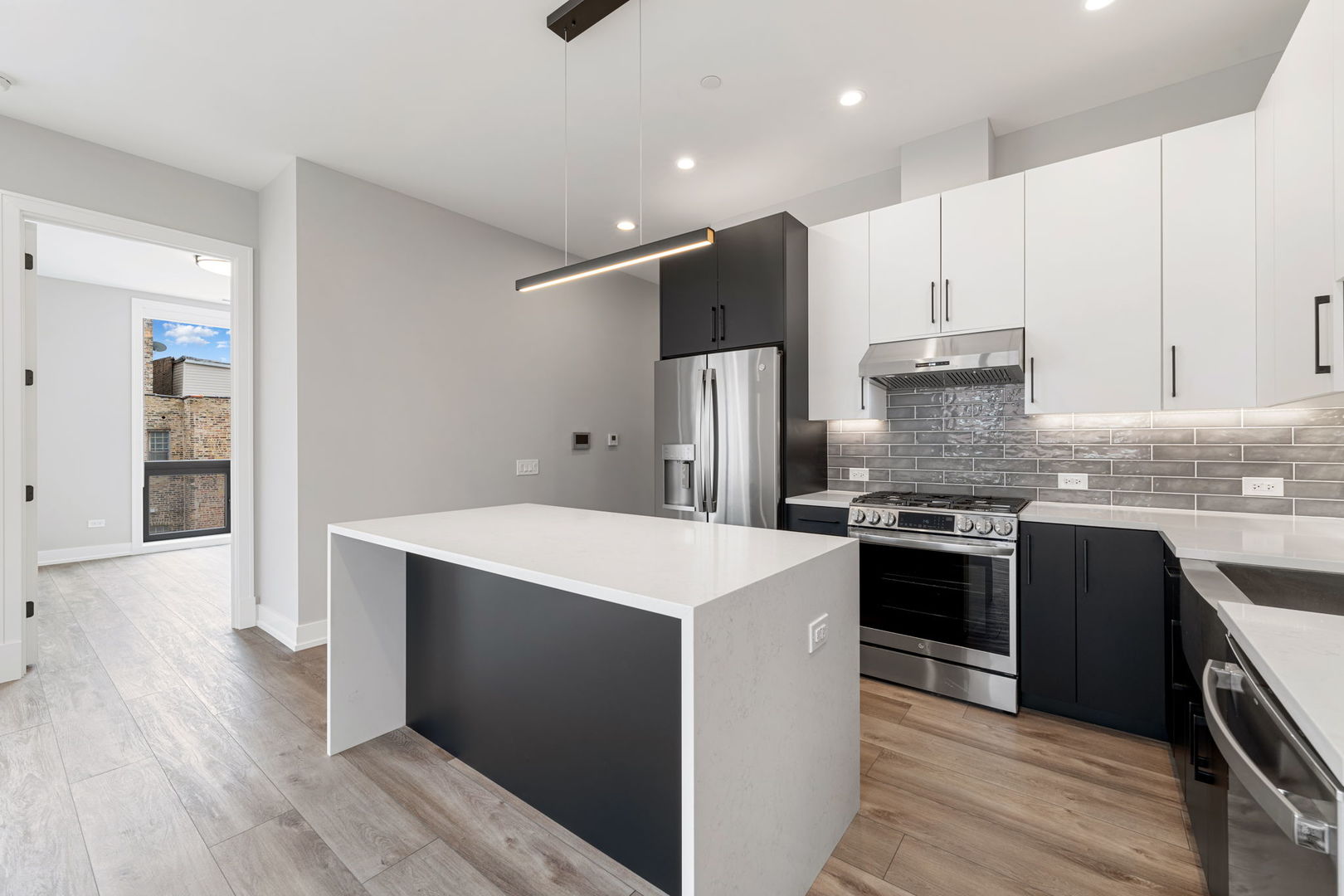 1606 S Ashland Avenue #301, Chicago, IL 60608