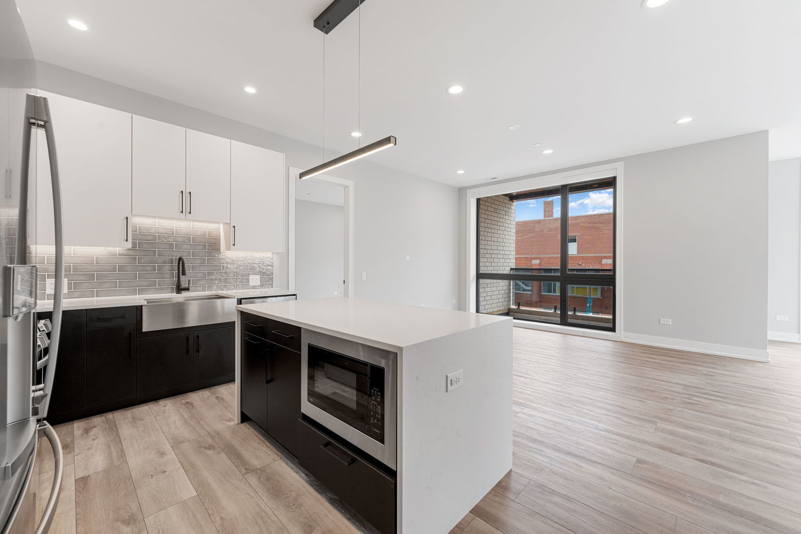 1606 S Ashland Avenue #301, Chicago, IL 60608