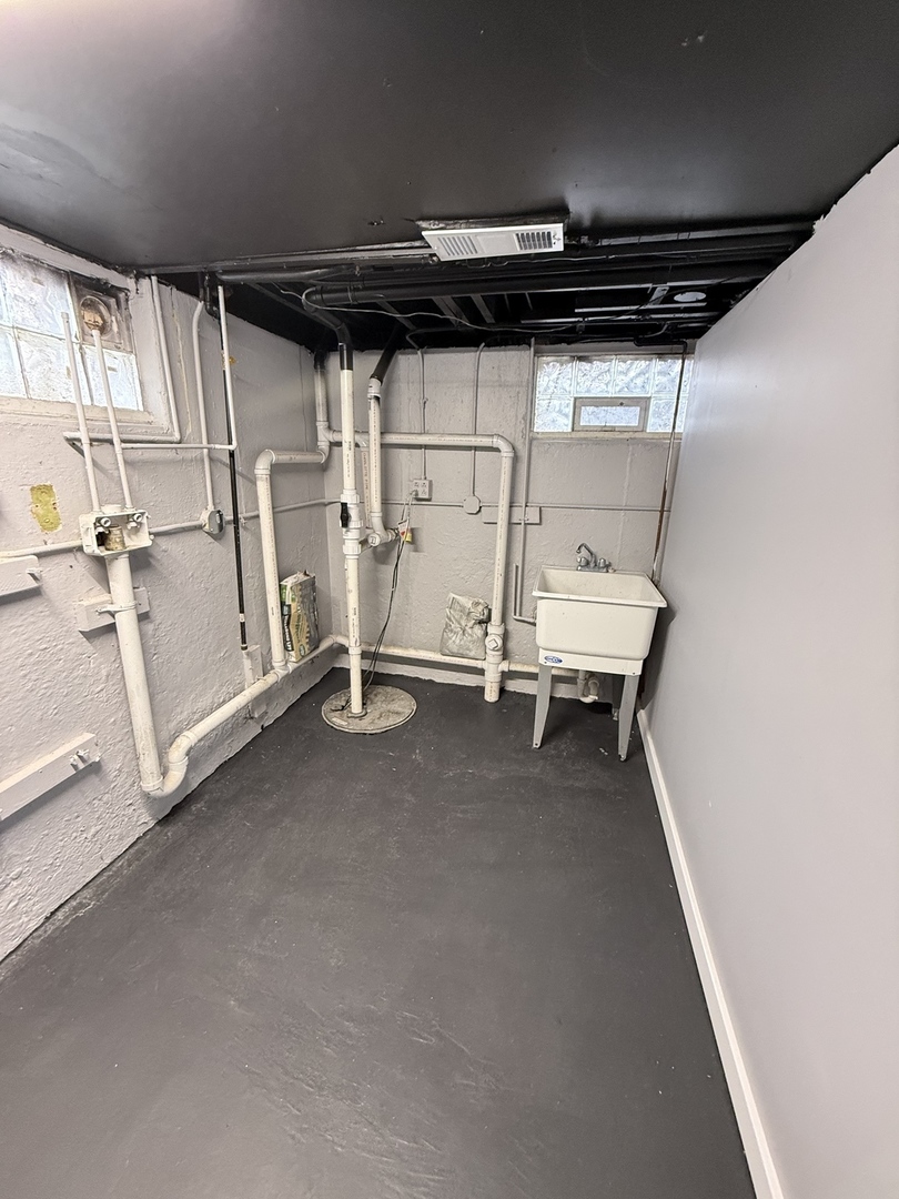 18227 Center Avenue, Homewood, IL 60430